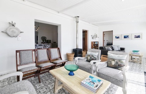 Arniston Maison | Twee Brode In Arniston