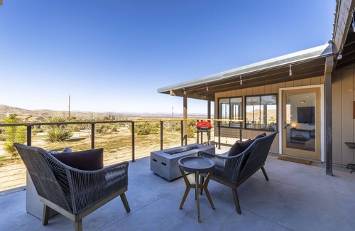 Joshua Tree Maison | 🌵 Twilight Terrace - Relax in style! 🌵