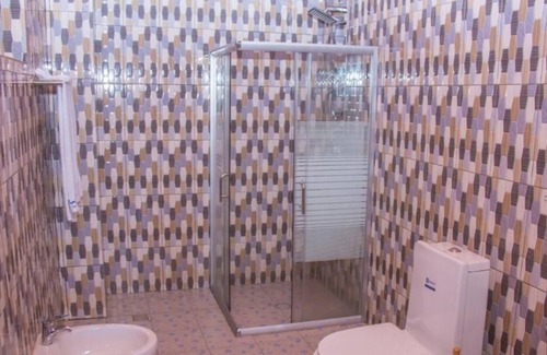 Kibuye Maison | Twin and intimate room with nice balcony - view on the lake