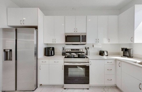 Downtown Dallas Appartement | Twin Metroview Apartments I King Bed I FreeParking