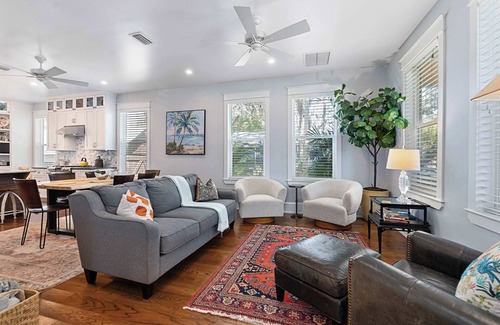 Lincolnville Maison | Twin Palms l Craftsman Cottage l Walk to DNTN