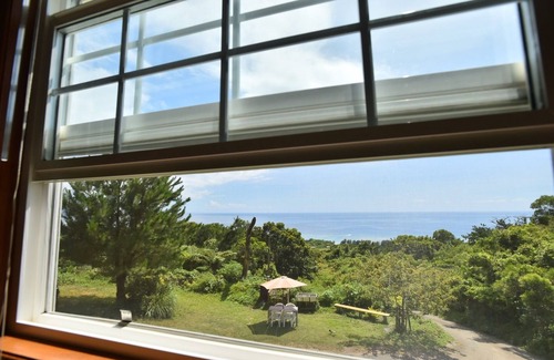 Sakimotobu Cottage | Twin suite / Kunigami-gun Okinawa