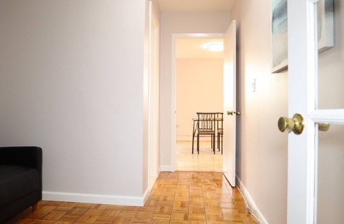 Harsimus Cove Maison | TwinCity 1 BR/1 BA- Minutes to NYC!