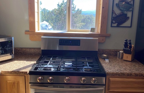 Mancos Maison | Twisted Cedars Ranch: Rest, Restore, Relax in mountain style.