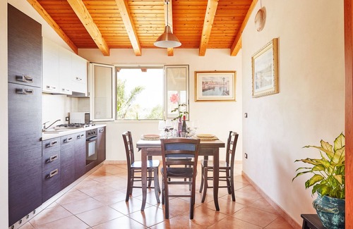 Santa Maria del Focallo Villa | Deux appartements dans la villa