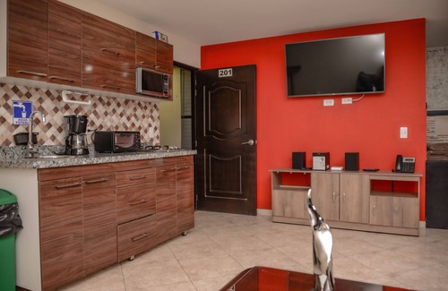 Astorga Appartement | APT 201 Spa 2 chambres AC, balcon, cuisine complète Parque Poblado Grande chambre