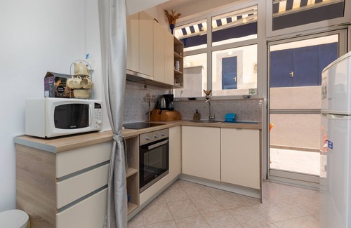 Celina Appartement | Appartement de deux chambres prés de la plage Zavode, Omis (A-1021-b)