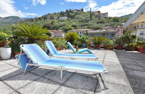 Torbole sul Garda Appartement | Two-bedroom apartment within walking distance of the beach