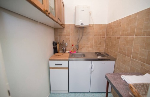 Veli Losinj Appartement | Appartement de deux chambres avec la terrasse Veli Losinj, Losinj (A-19700-c)