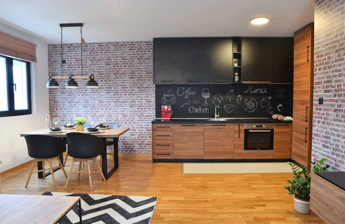 Podgorica Appartement | Two-Bedroom Apartment at Ljubovic Hill Park