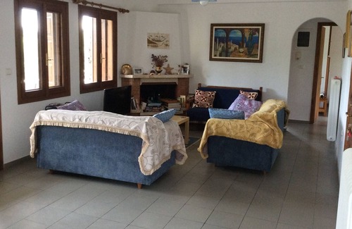 Pella Region Appartement | Two bedroom apartment in pretty seaside village