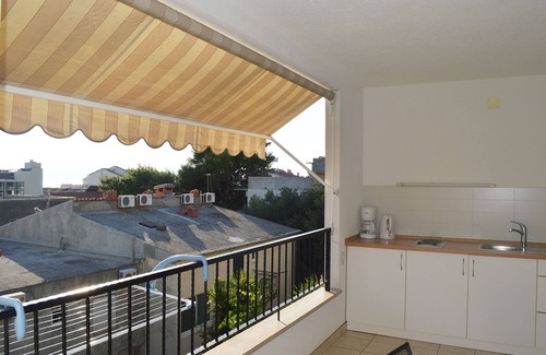 Ratac Appartement | Appartement de deux chambres avec le balcon et la vue sur le mer Makarska (A-11361-b)