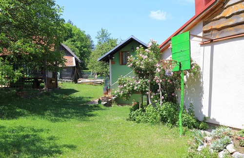 Perusic Appartement | Appartement de deux chambres animaux acceptés Perušić, Velebit (A-17540-b)