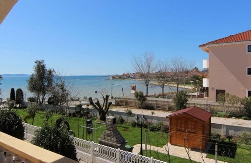 Privlaka Appartement | Appartement de deux chambres prés de la plage Privlaka, Zadar (A-22380-a)