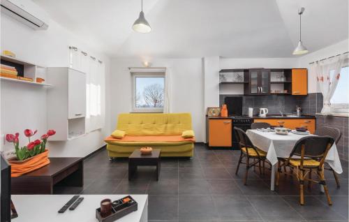 Vodnjan Appartement | Two-Bedroom Apartment In Vodnjan