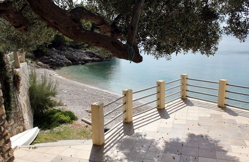 Gdinj Appartement | Appartement de deux chambres prés de la plage Baie Jedra, Hvar (A-2583-f)