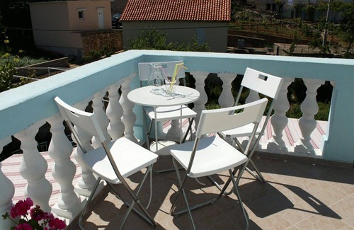 Lukoran Appartement | Appartement de deux chambres avec la terrasse Lukoran, Ugljan (A-11672-a)