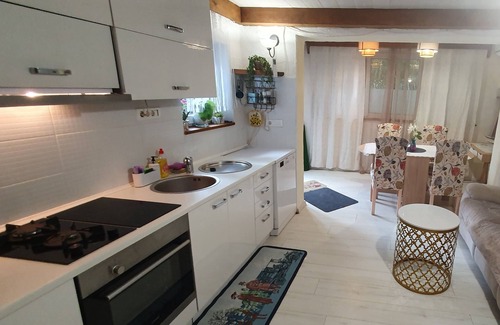 Buzet Appartement | Appartement de deux chambres avec la terrasse Juradi, Sredisnja Istra (A-21453-a)