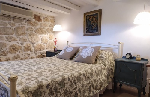 Kato Diminio Maison | Maison en pierre confortable de deux chambres