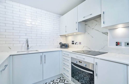 St Luke's Appartement | Two-Bedroom Luxury Flat in Central London
