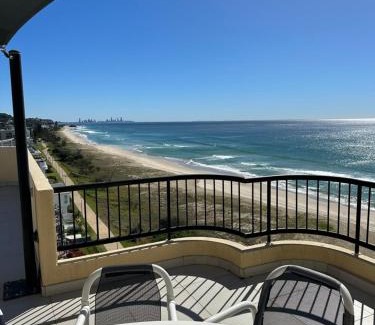Tugun Appartement | Two Bedroom Ocean View Penthouse at Pelican Sands