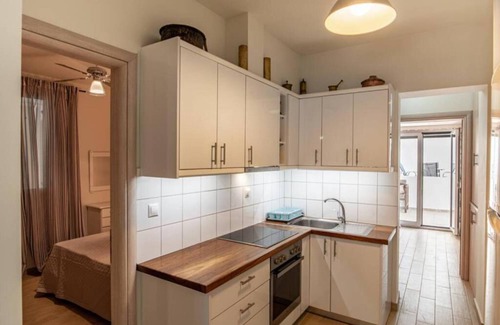 Argostoli Town Appartement | Two Bedroom Superior Apartment with Garden - Contessa Elli Residences