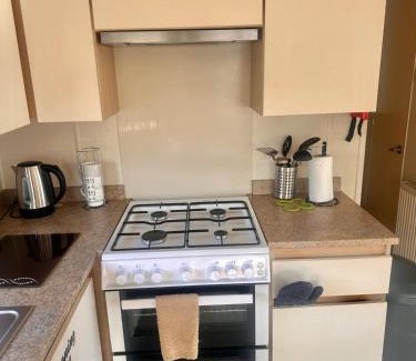 Glasgow Appartement | Two Bedroom Willerby Caravan Located in Uddingston, Glasgow at Maryville Caravan Site