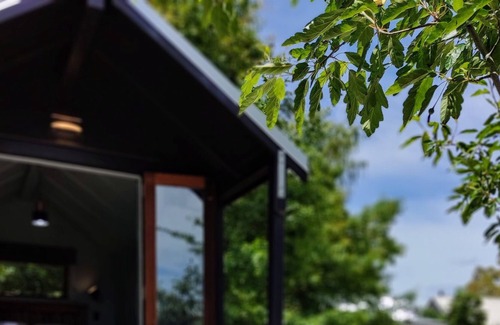 Greytown Cabine | Plum Tree Hideaways - two cabins close to town