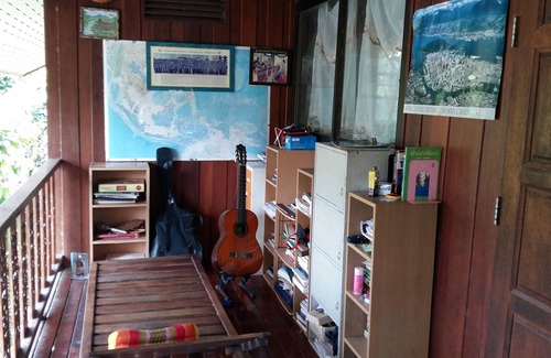 Laem Klat Maison | Deux cottages climatisés pratiques dans une ferme fruitière avec durian, mangoustan