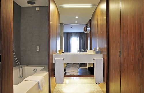 Santo Antonio Hôtel | Two Family-friendly Units with Full Kitchens, Pet-friendly, Relax at Altis Prime