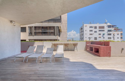 La Julia Appartement | Two Harmony Condos in the Same Building with Pool