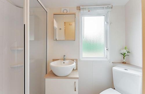 Weybourne Maison | Two Hoots - Norfolk Cottage Agency