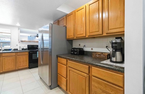 Rockledge Maison | Two Palms Heated Pool Retreat