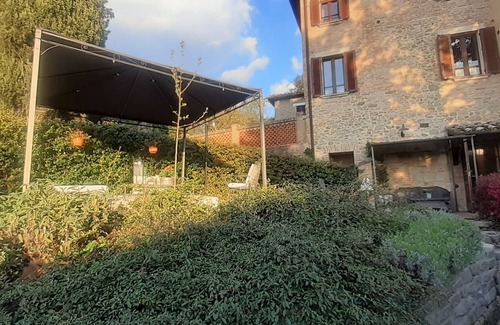 Perugia Appartement | Two-room apartment in Vestricciano Genna with private garden