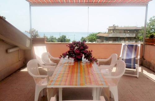 Sant'Anna Appartement | Deux chambres à 30 mètres de la mer près de l'Etna et Taormina et Catane