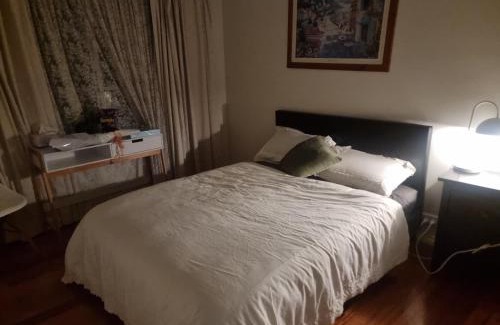 Clayton South Maison | Two separate rooms at 34 Clarevale