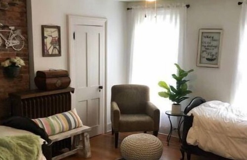 Mottville Autre | Two Skaneateles Homes on property.