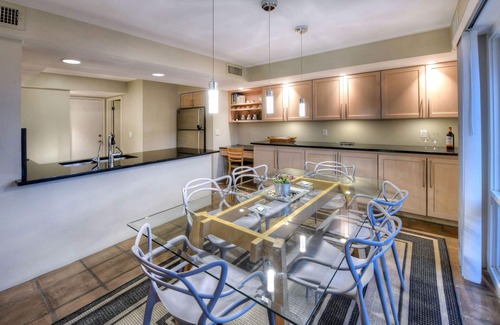 Prince Tucson Maison | Patio à deux étages - Élégance, confort et commodité !!!
