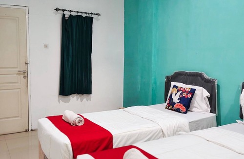 Sedati Maison | TwoSpaces Living at Nabila Semampir Homestay