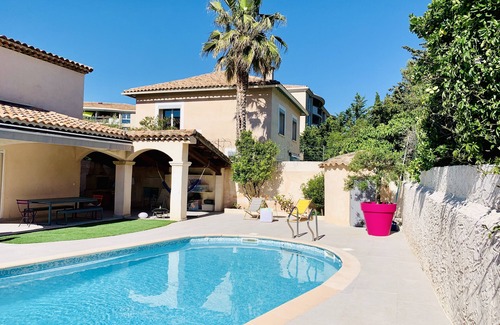 Vielle-Chapelle Villa | Ty’Bonheurs - 8 couchages - jardin piscine mer