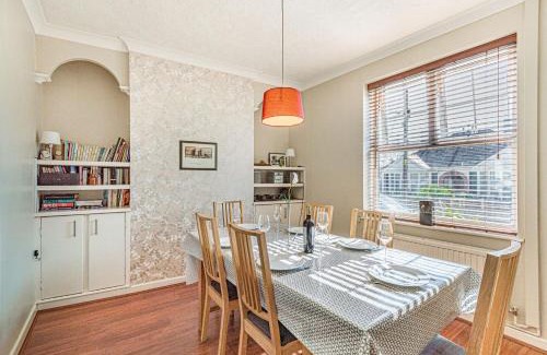 Kidwelly Maison | Ty'r Ystrad