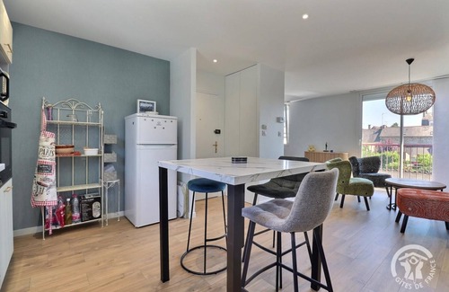 Ecartelee-Bonabry-Orieres-Paron Appartement | Ty-Zen - FOUGERES - City break