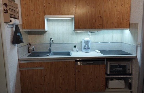 Port Leucate Appartement | appartement Type 2 pour 6 personnes , parking privé, 3 mn de la plage à pied.