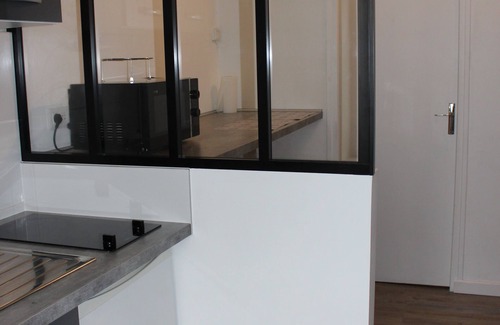 Courlancy Appartement | Appartement de Type 2 entièrement équipé pour un séjour agréable.