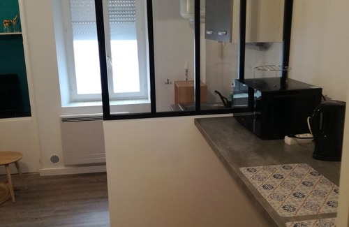 Courlancy Appartement | Appartement de Type 2 entièrement équipé pour un séjour agréable.