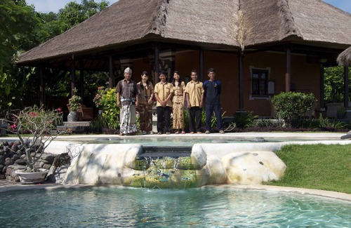 Lovina Villa | Villa PONDOK JEPUN, villa balinaise typique avec magnifique piscine paysagée