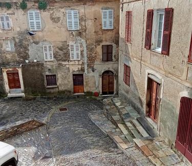 Cervione Appartement | Typical Corsican apartment
