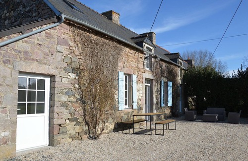 Plevenon Maison | Maison de charme, 9 couchages, 5 km plages de sable fin, jardin, barbecue