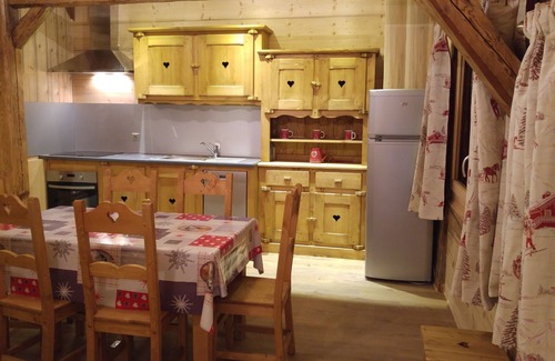 Les Prodains Chalet De Ski | Chalet typique de montagne 8 personnes