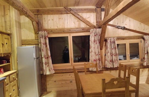 Les Prodains Chalet De Ski | Chalet typique de montagne 8 personnes
